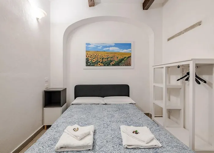 Stanza A - Rodolfo * Флоренция